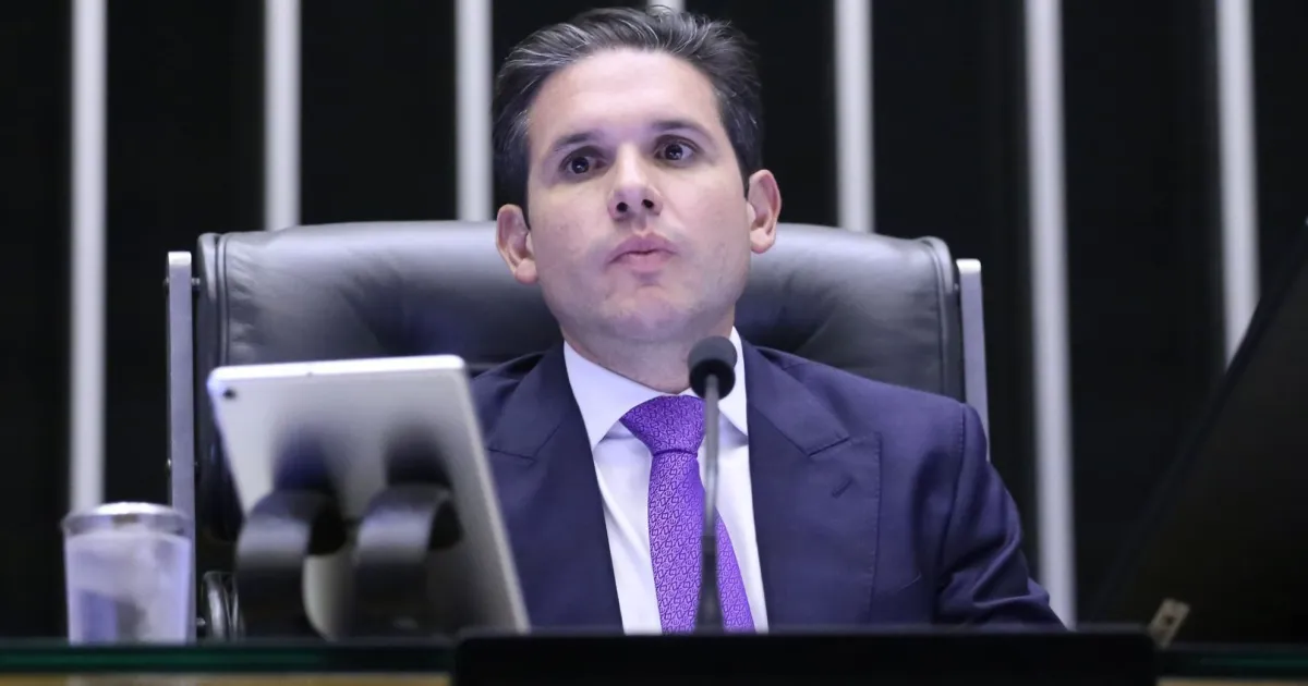 "Precisamos virar a página", diz Hugo após Câmara aprovar dosimetria