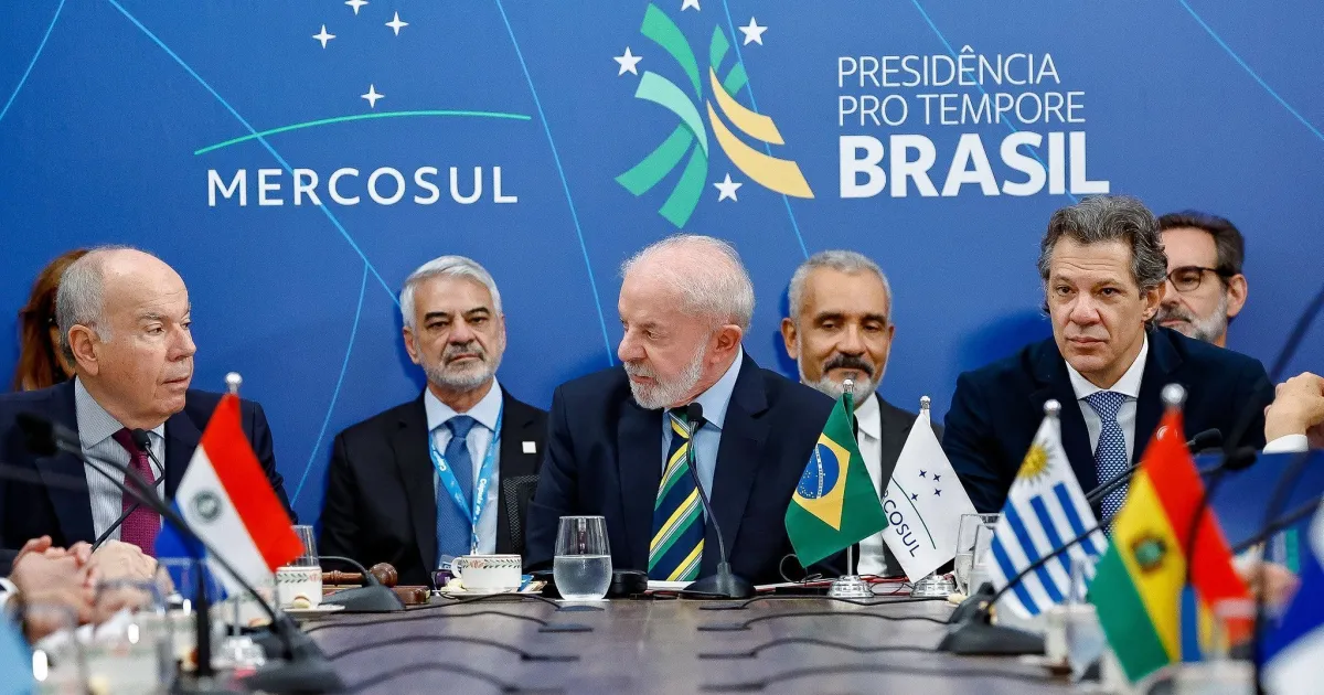 Presidência do Brasil no Mercosul aprofundou integração com UE, diz MRE