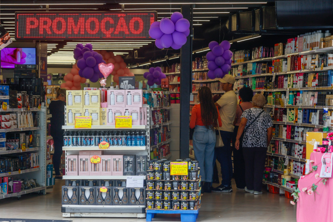 comercio mulher 28 0.jpg