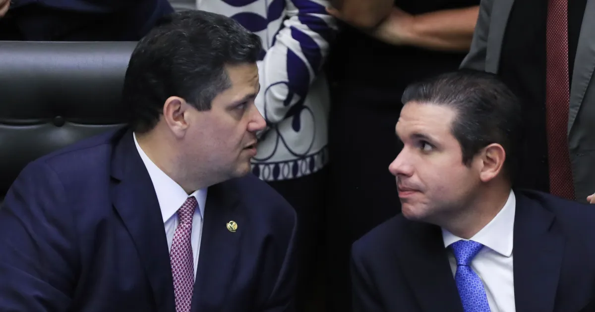 Ministros de Lula discutem pautas prioritárias com Alcolumbre e Hugo