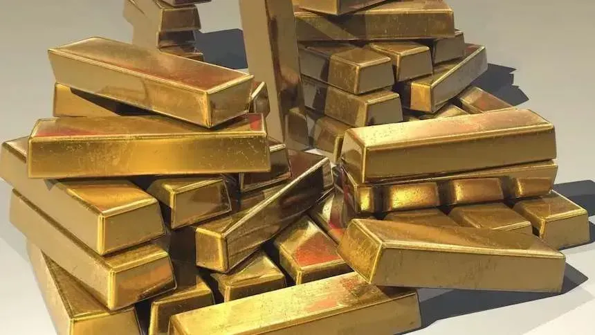 Ouro caminha para melhor ano desde 1979; entenda o que puxa alta histórica