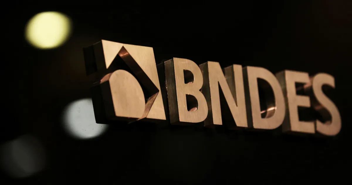 MPor e BNDES assinam liberação de R$ 4 bilhões do Fnac para aéreas