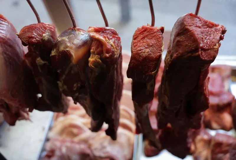 Canadá libera frango brasileiro e Japão agenda auditoria de carne bovina