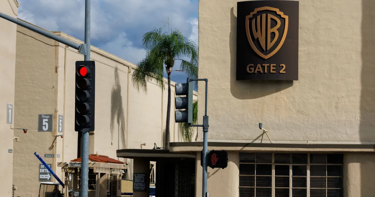 Warner diz que analisará proposta da Paramount em até 10 dias úteis