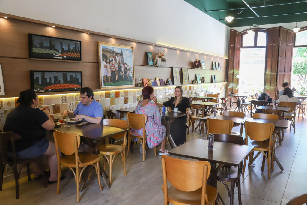 Casa da infância de Jaime Lerner vira restaurante e reforça revitalização do Centro de Curitiba 2 00540558 1 Casa da infância de Jaime Lerner vira restaurante e reforça revitalização do Centro de Curitiba
