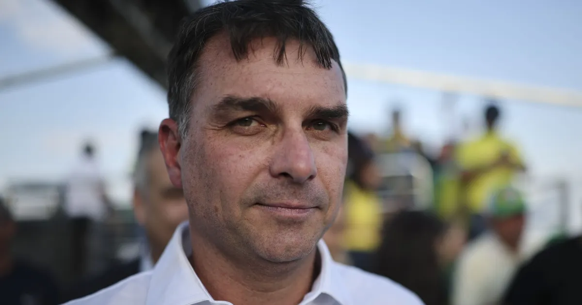 Flávio fala em "crescimento rápido" e diz que candidatura "não tem volta"