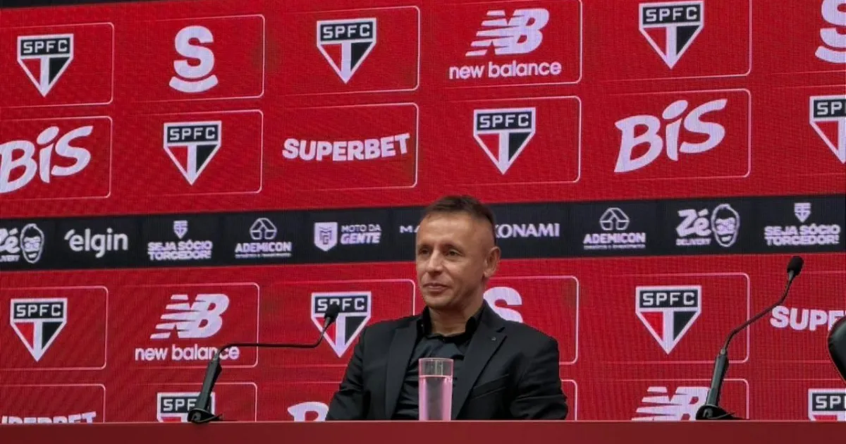 “É impossível substituir Muricy”, diz Rafinha em apresentação no São Paulo