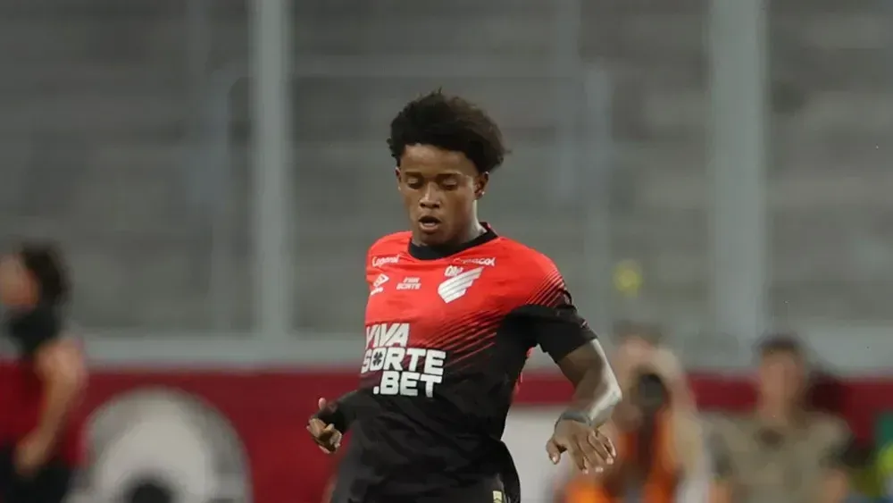Recheado de jovens, Athletico-PR bate Andraus em estreia no Paranaense