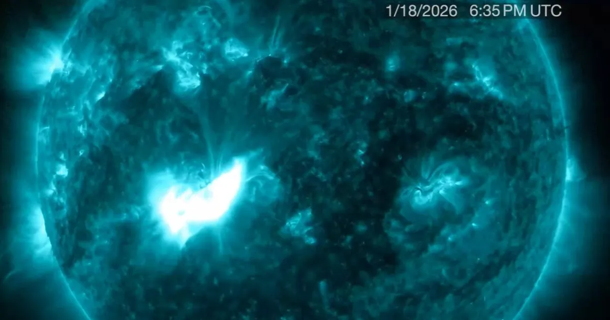 Nasa divulga vídeo de poderosa erupção solar que gerou alerta no mundo