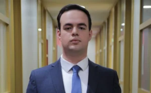 luiz franca pre candidato ao governo Missao 1024x636 1 Notícias de Curitiba e do Paraná | Busão Curitiba