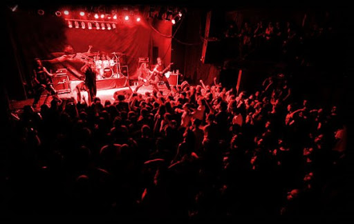 Emo e hardcore em Curitiba: a década em que a capital virou rota obrigatória do underground brasileiro 2 opera 1 curitiba Emo e hardcore em Curitiba: a década em que a capital virou rota obrigatória do underground brasileiro