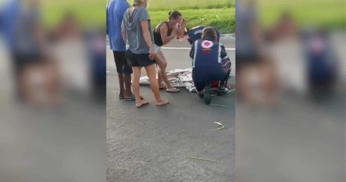 Vídeo mostra pessoas alertando Samu sobre erro em dar mulher como morta