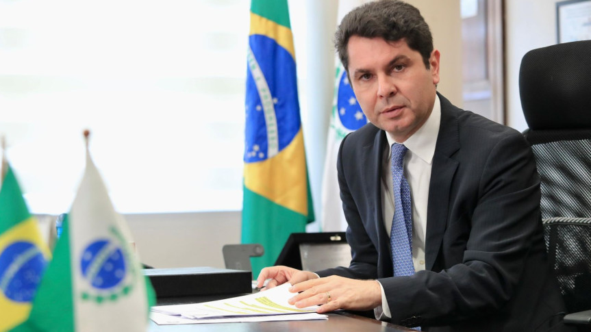 Projeto do deputado Alexandre Curi (PSD) foi protocolado nesta terça-feira (13).