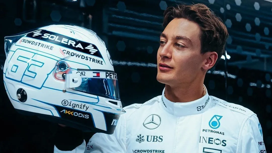 Russell vê Ferrari forte com Hamilton e critica largadas: "Pior das piores"