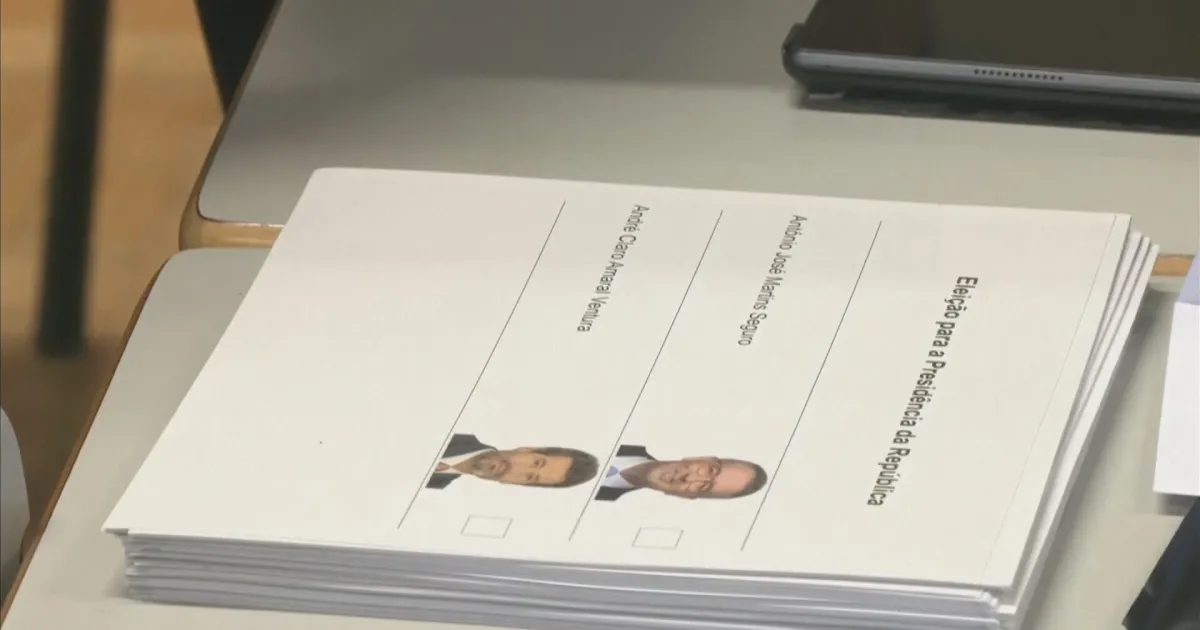Urnas abrem em Portugal para segundo turno das eleições presidenciais