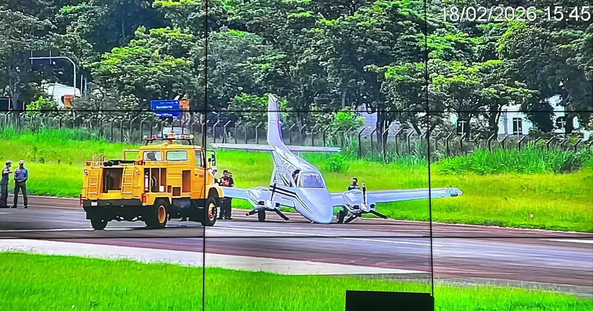 Avião faz pouso de emergência no aeroporto de Campinas