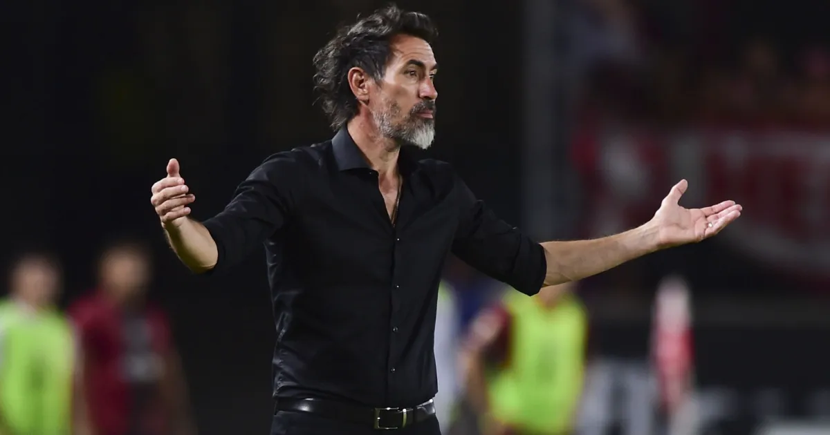 Conheça o técnico Eduardo Domínguez, alvo do Atlético-MG