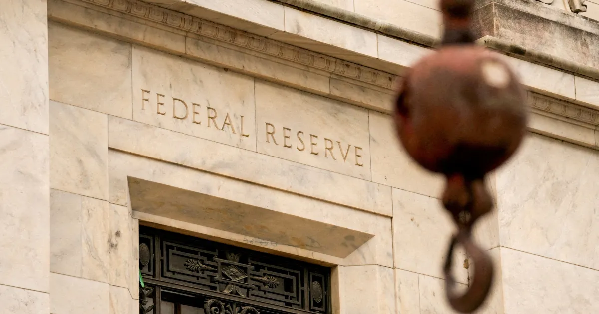Euforia com criptomoedas após volta de Trump está diminuindo, diz Waller