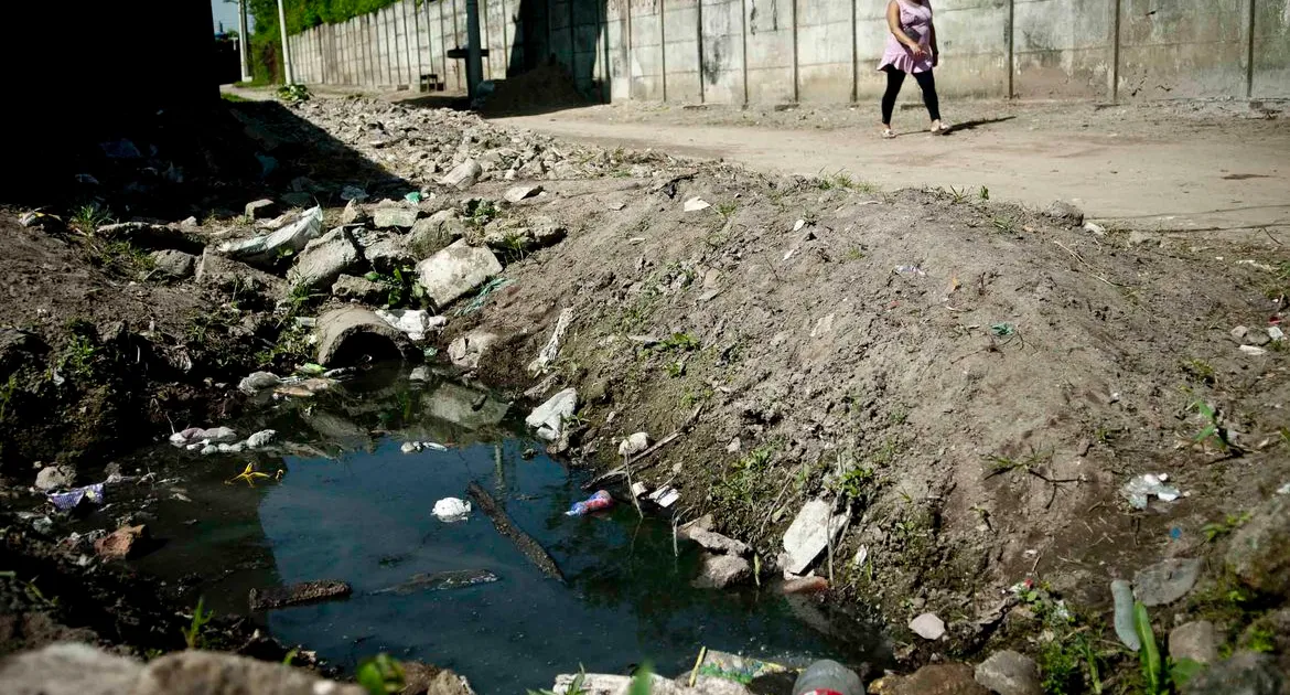 Saneamento básico: apenas três cidades têm 100% de coleta total de esgoto
