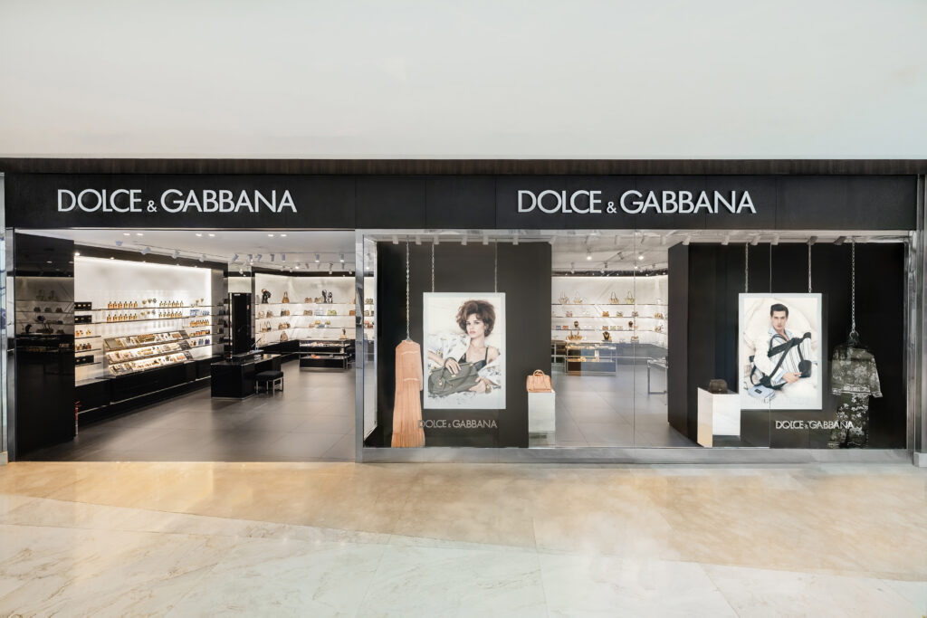Dolce&Gabbana inaugura nova loja no Pátio Batel, em Curitiba, com linha completa da marca 1 LORO 9986 HDR.jpg 2 Dolce&Gabbana inaugura nova loja no Pátio Batel, em Curitiba, com linha completa da marca