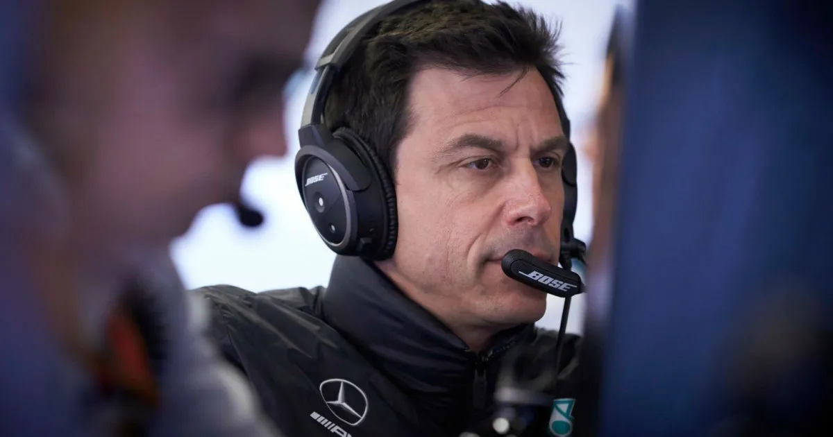 Wolff diz que Fórmula 1 não é prioridade em meio à guerra no Oriente Médio