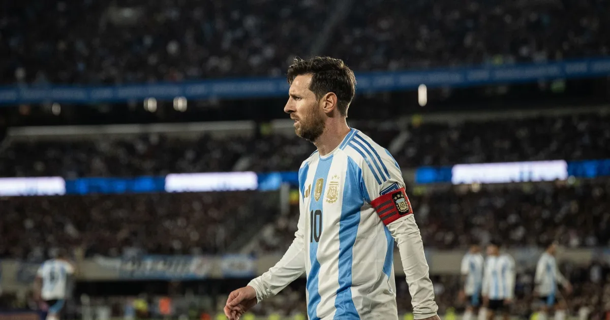 Finalíssima entre Espanha e Argentina segue sem sede definida, afirma Uefa