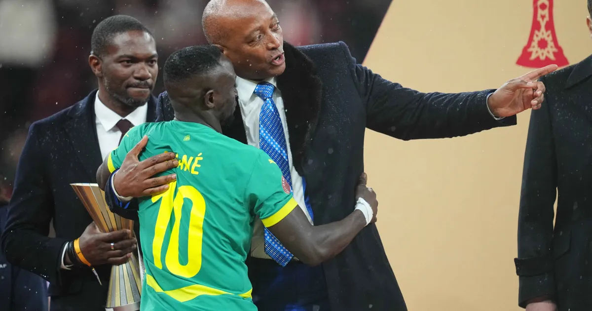Análise: Título tirado do Senegal expõe desconexão de dirigentes do futebol