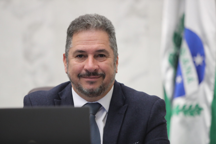 Deputado Gilson de Souza (PL).