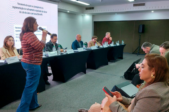 Exame DNA-HPV câncer de colo do útero Paraná todos os municípios saúde pública