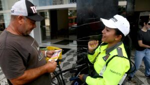 00566881 Notícias de Curitiba e do Paraná | Busão Curitiba