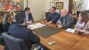 Notícias de Curitiba e do Paraná | Busão Curitiba 8 00568929 Notícias de Curitiba e do Paraná | Busão Curitiba