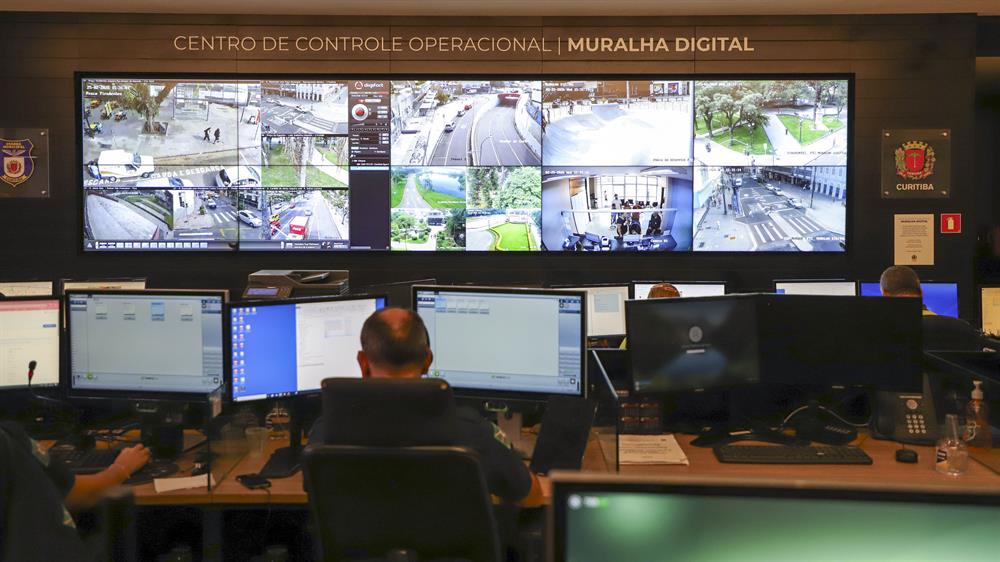 00568939 Notícias de Curitiba e do Paraná | Busão Curitiba