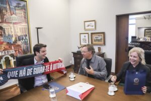 00569758 Notícias de Curitiba e do Paraná | Busão Curitiba