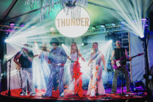 O Thunderstruck acontece no domingo 12 de julho com quatro palcos 11 bandas e programacao gratuita no Crossroads. Foto Tatty Schoettge Notícias de Curitiba e do Paraná | Busão Curitiba