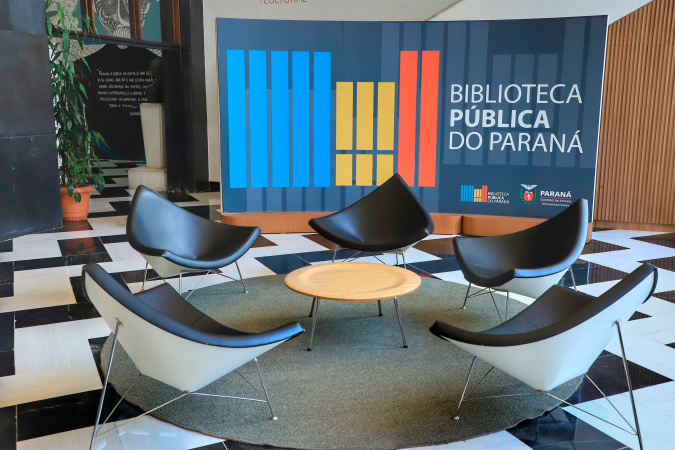 Biblioteca Pública do Paraná durante atividade da programação de julho