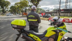 00577985 Notícias de Curitiba e do Paraná | Busão Curitiba