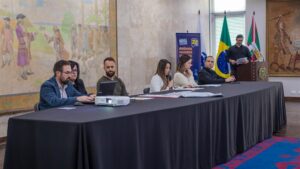 00582809 Notícias de Curitiba e do Paraná | Busão Curitiba