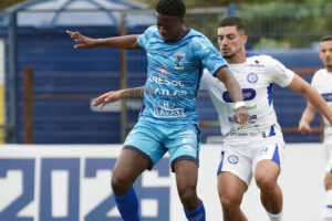 Notícias de Curitiba e do Paraná | Busão Curitiba 17 azuriz foz do iguacu copa parana 2026
